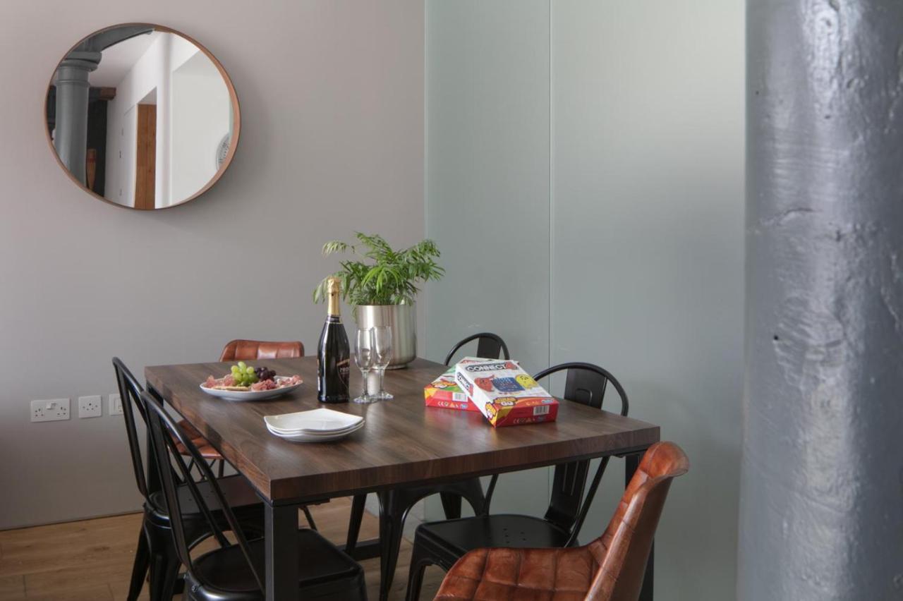 Two-Bedroom Apartment At Royal William Yard, بلايموث المظهر الخارجي الصورة